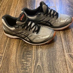 ASICS GT-2000 Running Shoe